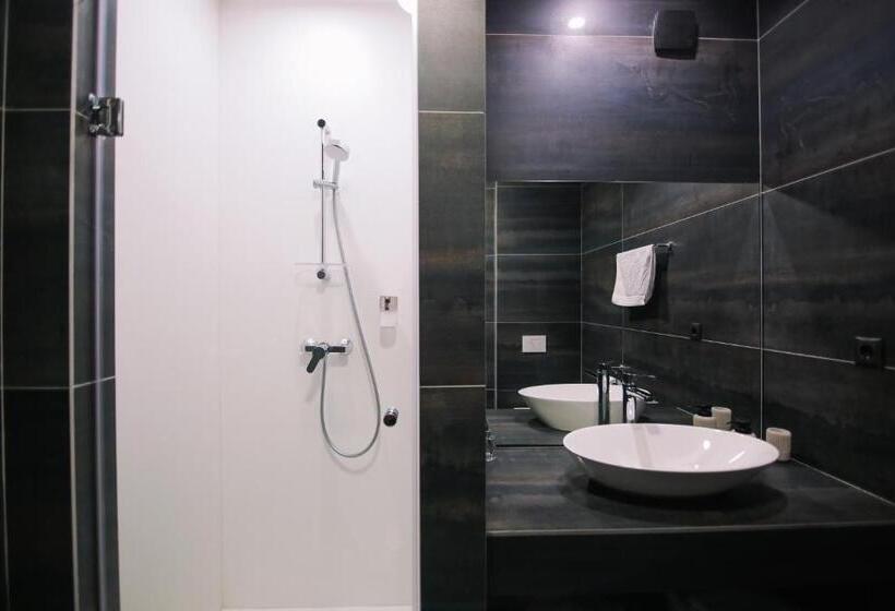 اتاق سوپریور, Quadrum