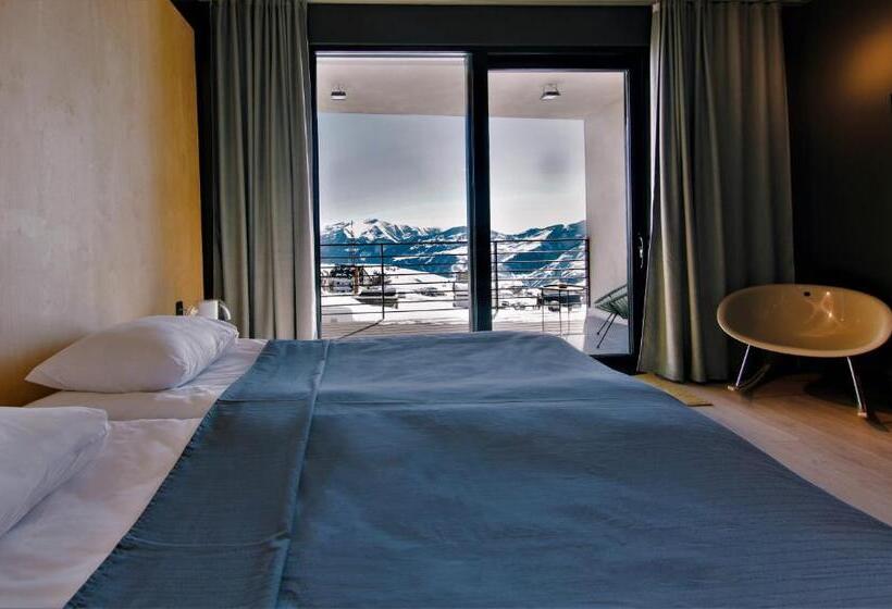 اتاق سوپریور, Quadrum