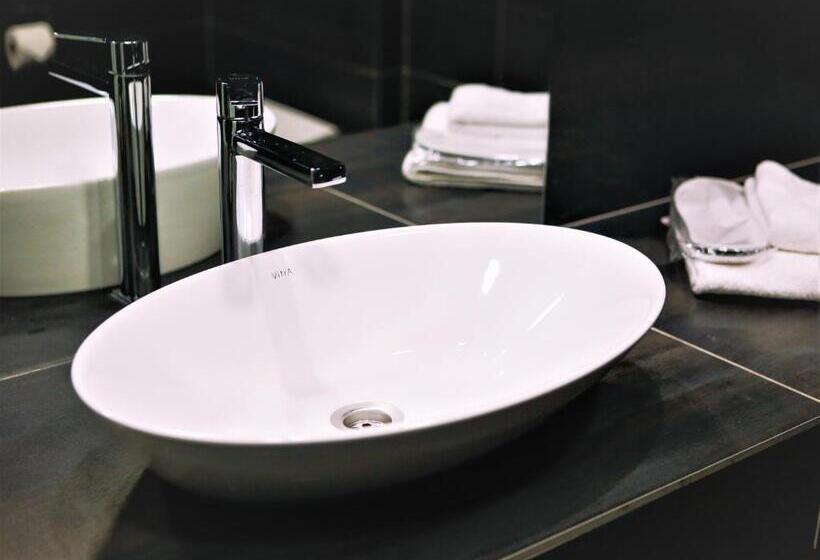 اتاق سوپریور, Quadrum