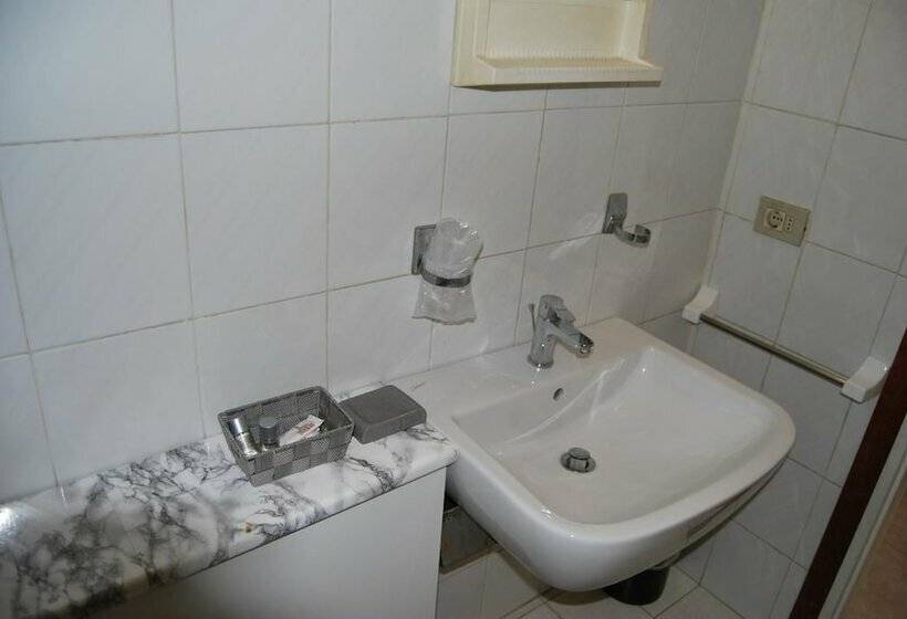 חדר סטנדרט, Ristorante Albergo Arcade