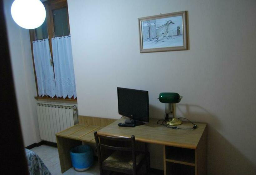 חדר סטנדרט יחיד, Ristorante Albergo Arcade