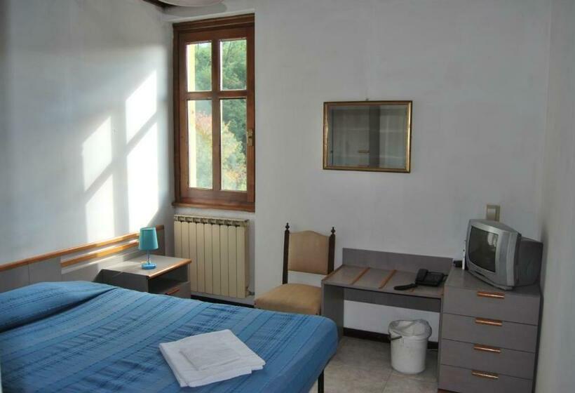 חדר סטנדרט יחיד, Ristorante Albergo Arcade