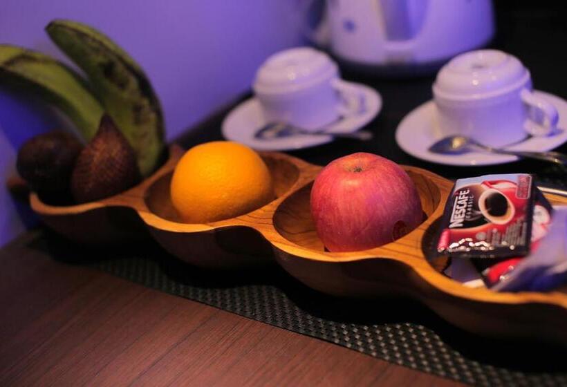Номер Deluxe, Sari Gili Bungalow