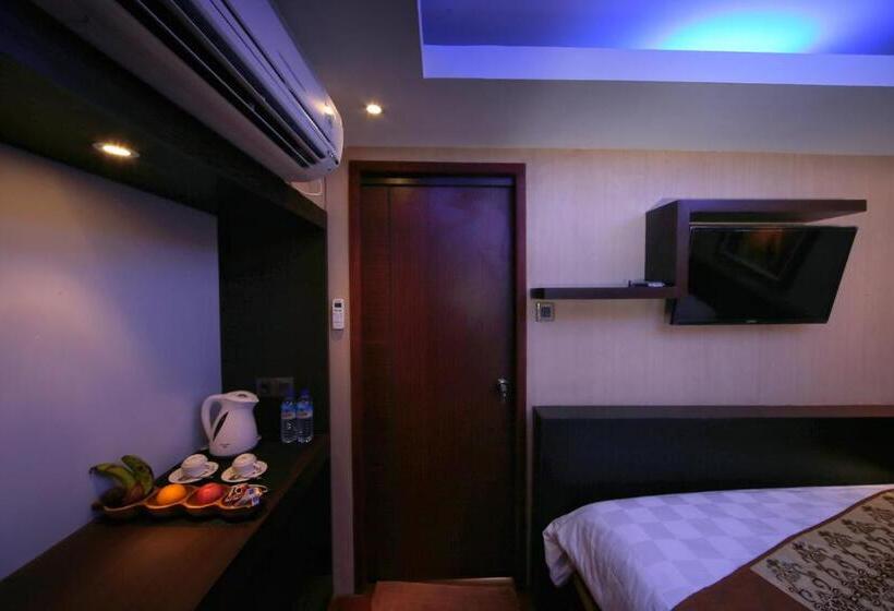 デラックスルーム, Sari Gili Bungalow