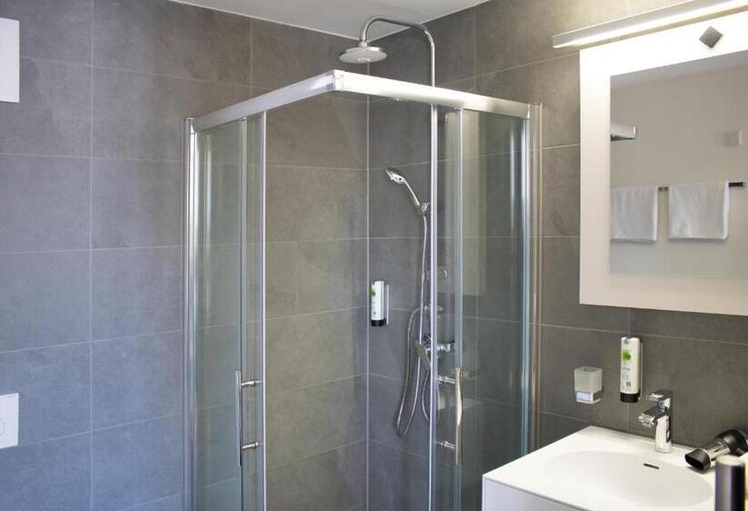 Номер Стандарт, Ku Hotel By Wmm Hotels