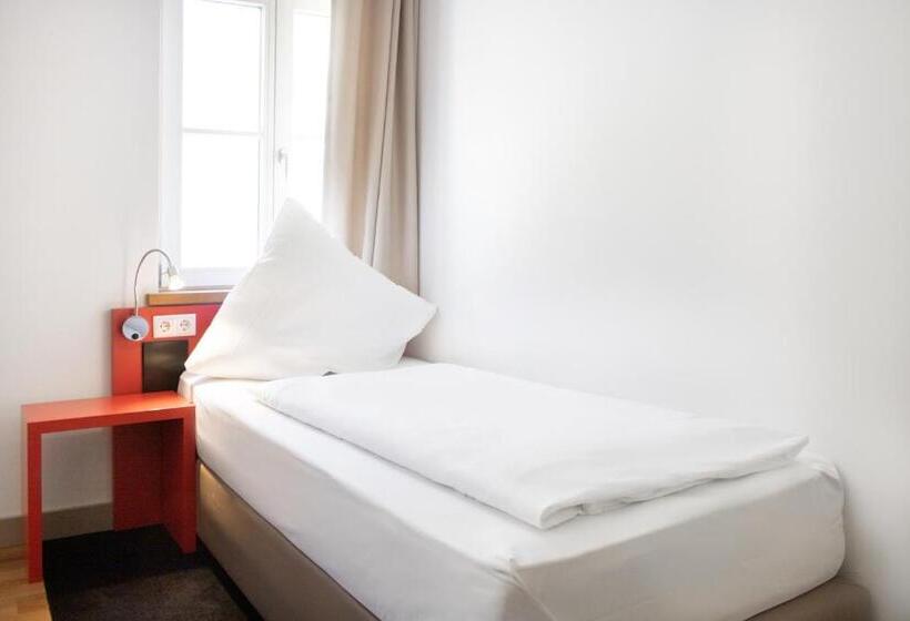 Номер Стандарт Индивидуальный, Ku Hotel By Wmm Hotels