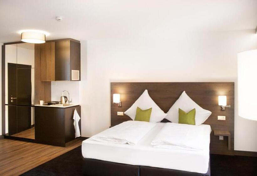 Номер Стандарт Адаптированный для Инвалидов, Ku Hotel By Wmm Hotels