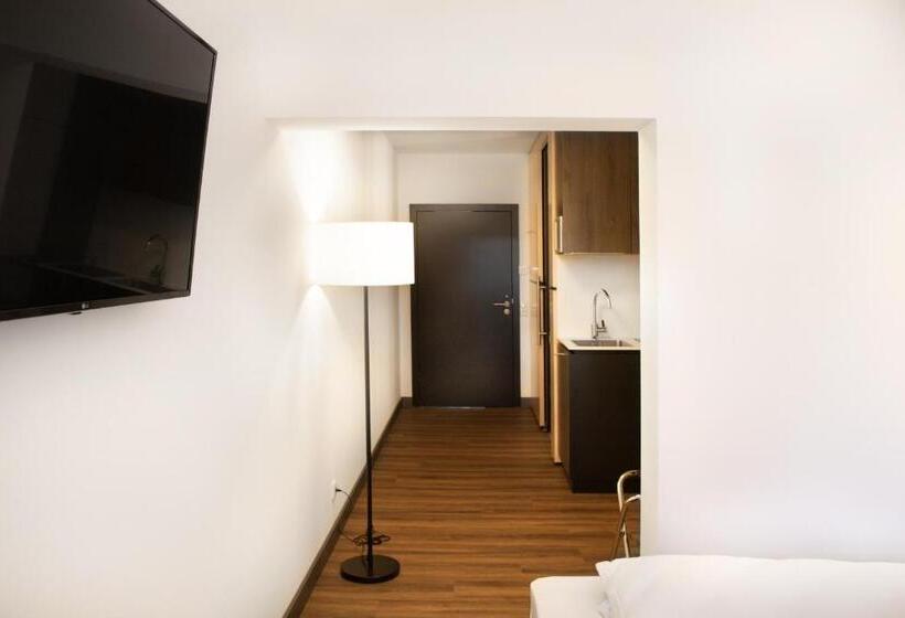 Номер Deluxe, Ku Hotel By Wmm Hotels