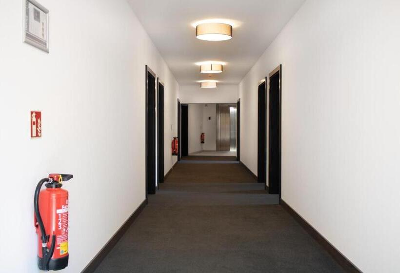 Номер Deluxe, Ku Hotel By Wmm Hotels