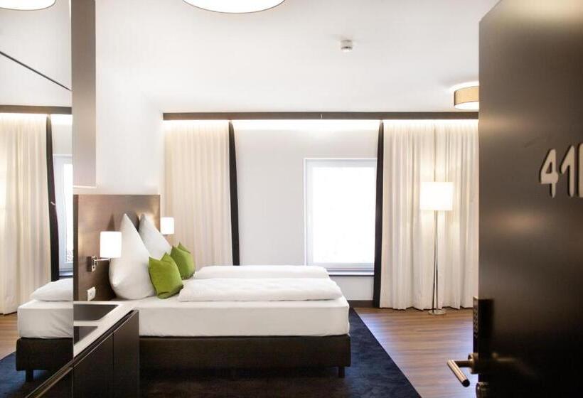 Номер Стандарт Адаптированный для Инвалидов, Ku Hotel By Wmm Hotels
