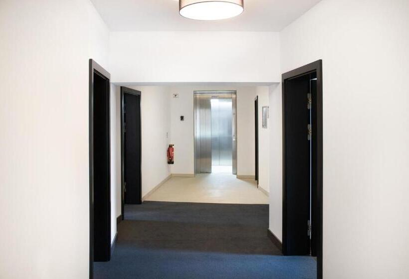 Номер Deluxe, Ku Hotel By Wmm Hotels