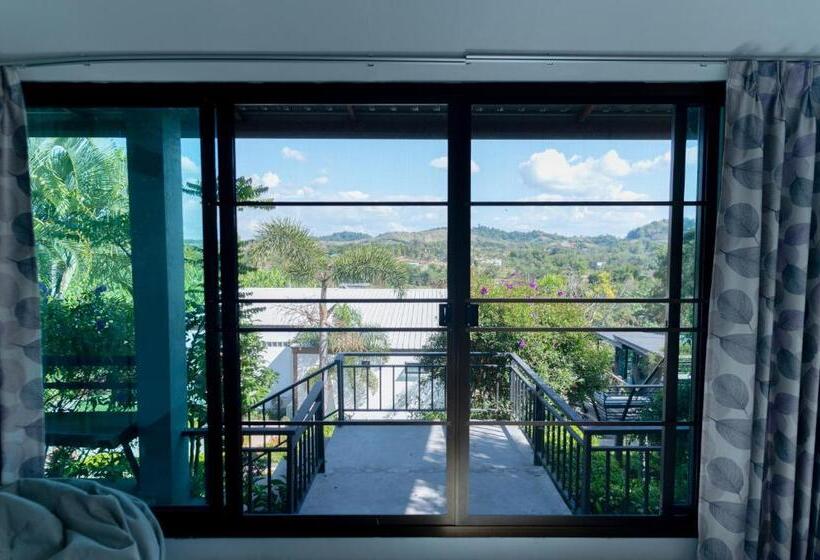 スタンダードバンガロー, Ob Oon Khao Kho Resort