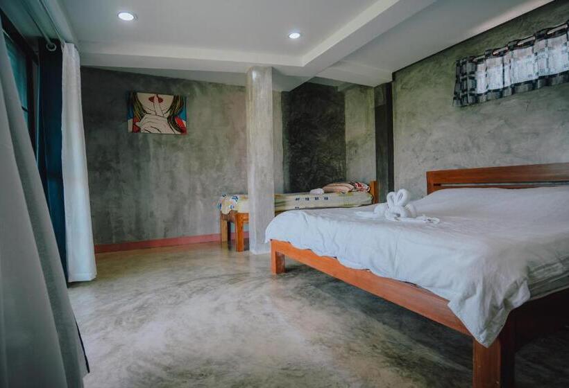 スタンダードトリプルルーム, Ob Oon Khao Kho Resort