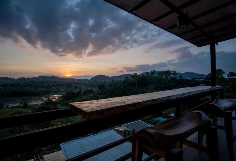 バルコニー付きスタンダードルーム, Ob Oon Khao Kho Resort