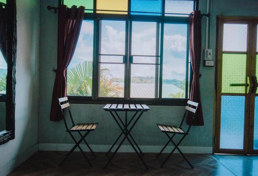 マウンテンビュースタンダードルーム, Ob Oon Khao Kho Resort
