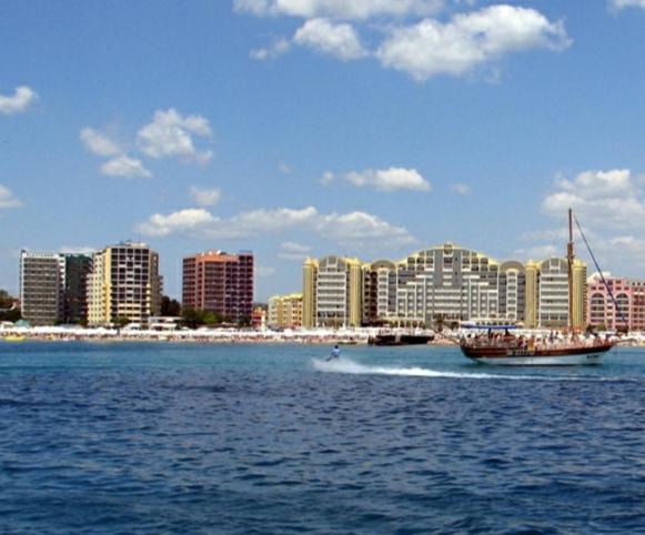 اتاق استاندارد سه نفره, Shipka Beach