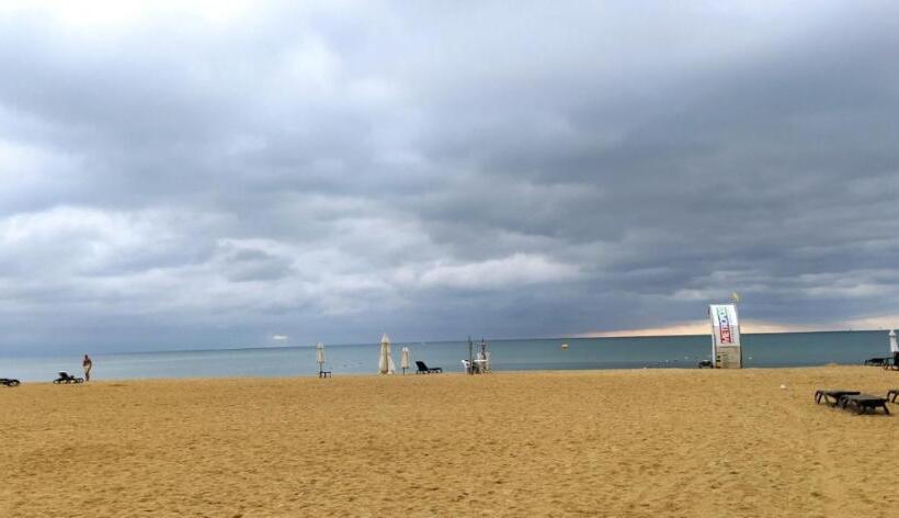 اتاق استاندارد با چشم‌انداز دریا, Shipka Beach