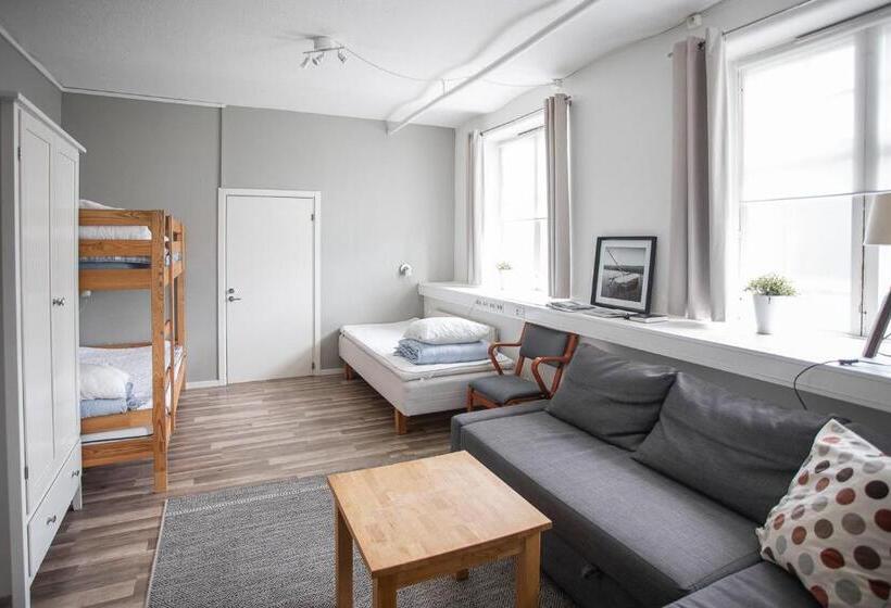 Четырехместный Номер Стандарт, Vandrarhemmet Vindarnas Hus