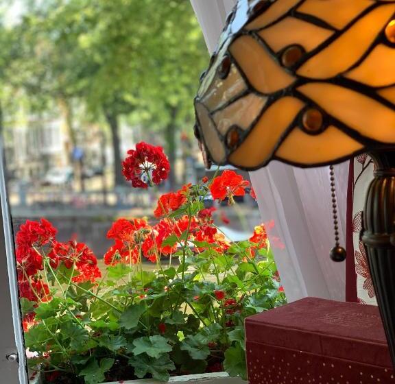 سوئیت جونیور با چشمانداز, Keizershouse Amsterdam