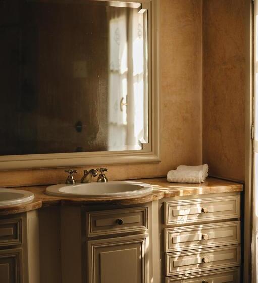 디럭스 주니어 스위트, Le Dimore De Il Borgo Del Balsamico