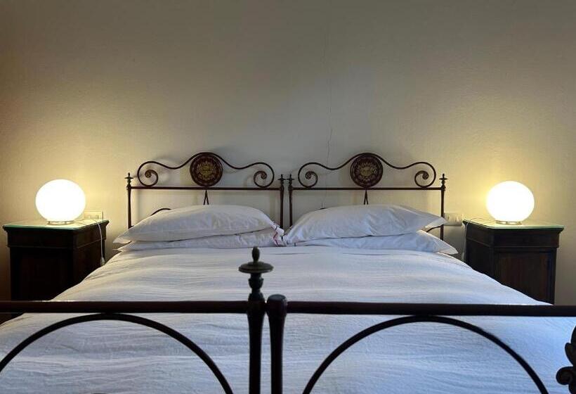 스탠다드 룸, Le Dimore De Il Borgo Del Balsamico