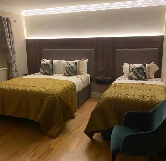 Quarto Triplo Deluxe, Tower View