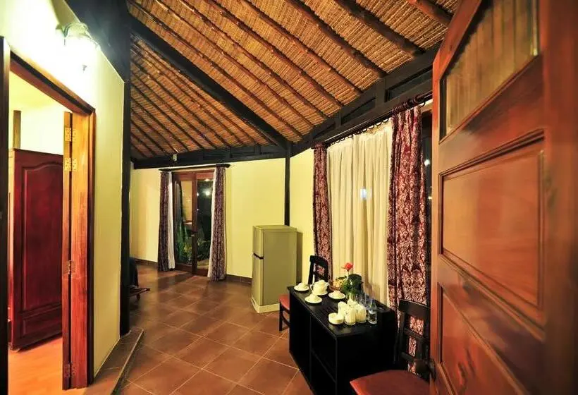 اتاق خانوادگی, Four Oceans Beach Resort Bon Bien Mui Ne