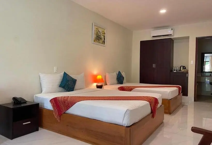 اتاق خانوادگی با چشمانداز باغ, Four Oceans Beach Resort Bon Bien Mui Ne