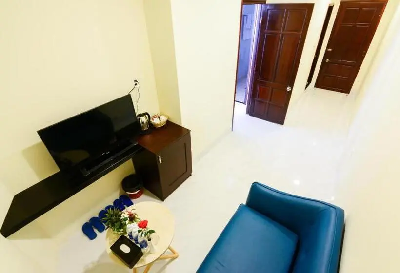 اتاق استاندارد سه تخته با چشمانداز باغ, Four Oceans Beach Resort Bon Bien Mui Ne
