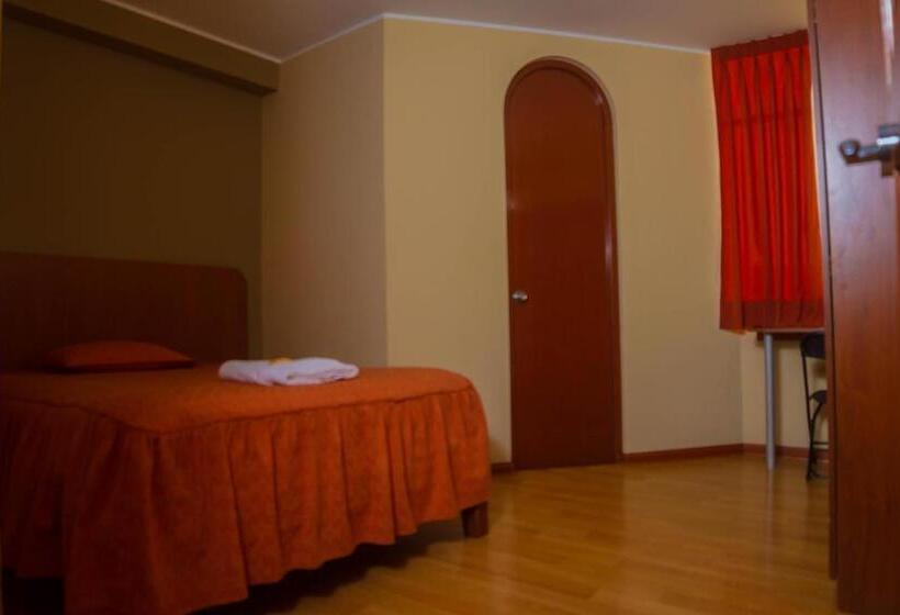 标准单人间, Arunta