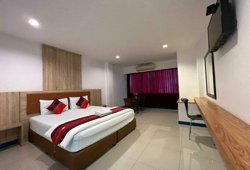 חדר סטנדרט, Berich