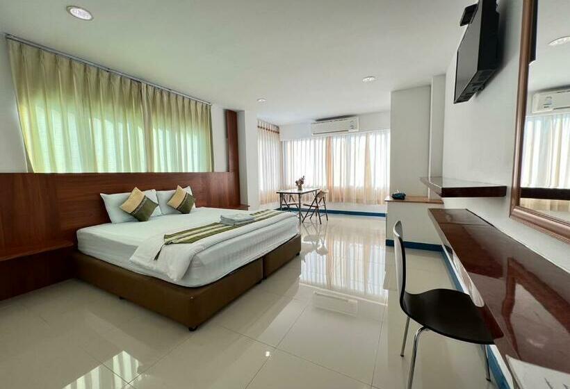 חדר סטנדרט, Berich