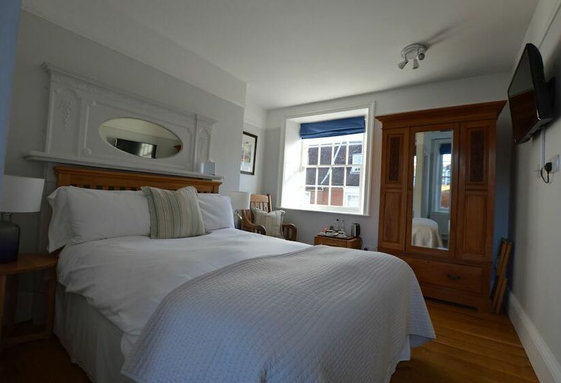 غرفة قياسية, Chantry