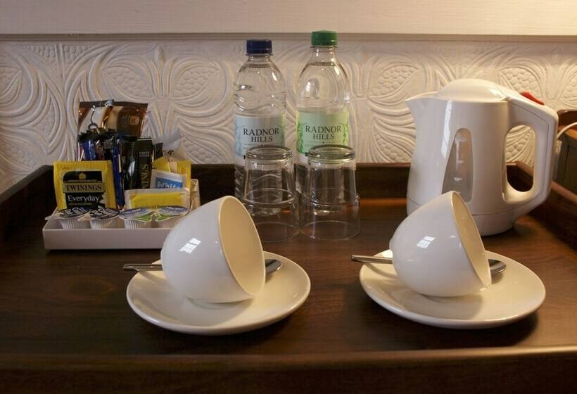 غرفة سوبيريور, Chantry