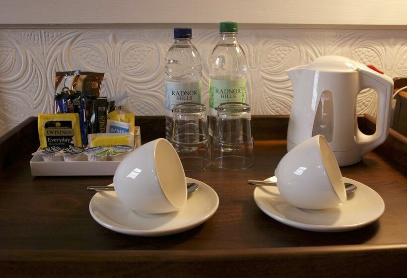 غرفة سوبيريور, Chantry