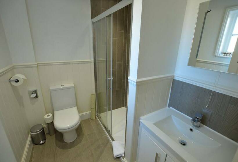 غرفة قياسية, Chantry