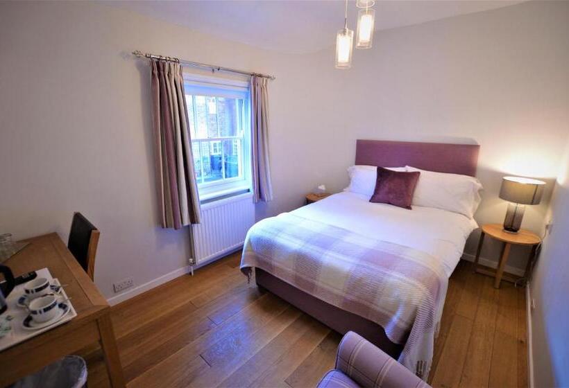 غرفة قياسية, Chantry