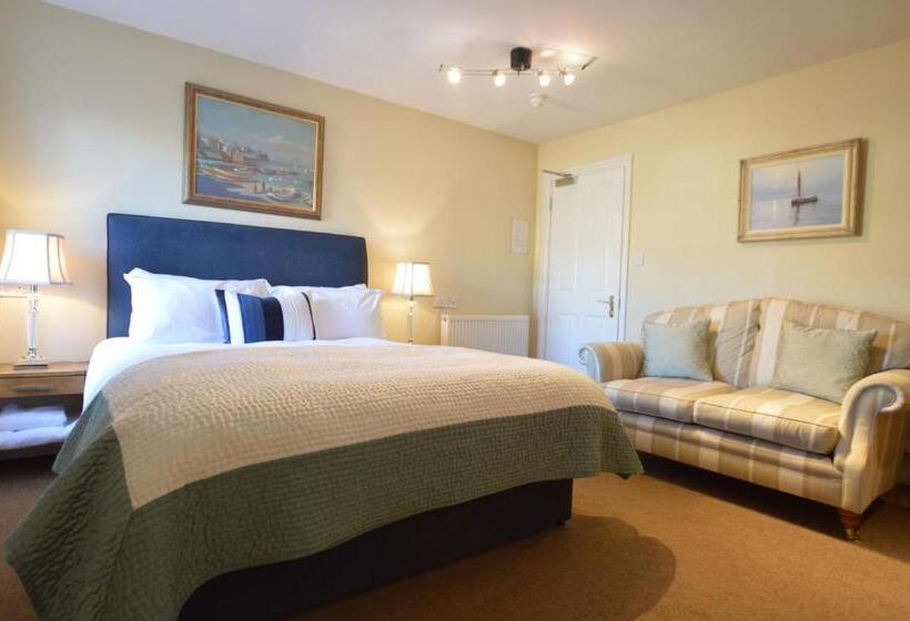 غرفة ديلوكس, Chantry