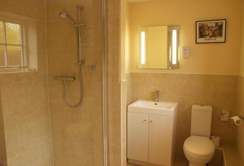 غرفة ديلوكس, Chantry