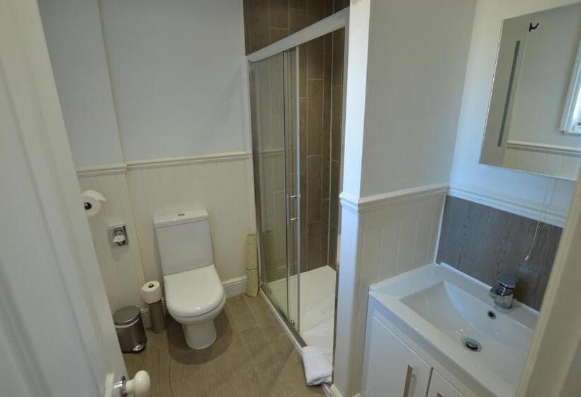 غرفة قياسية, Chantry