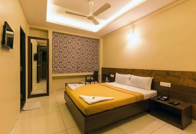 Quarto deluxe, Darshan Vishwas
