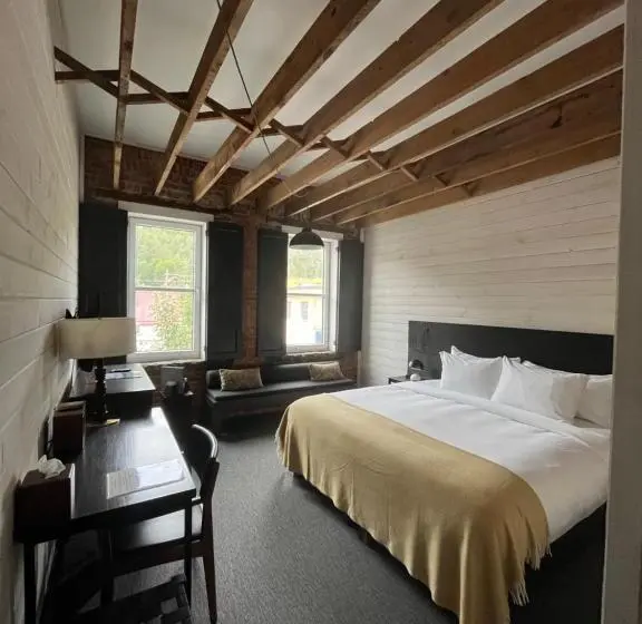 Standard-huone King-vuode, Eleven Revelstoke Lodge