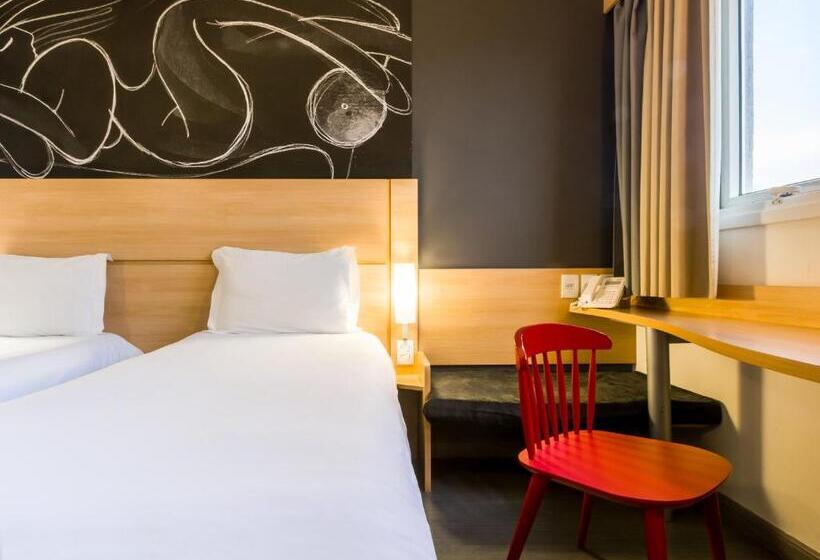 StandaardKamer, Ibis Uberaba