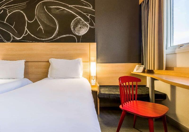 StandaardKamer, Ibis Uberaba