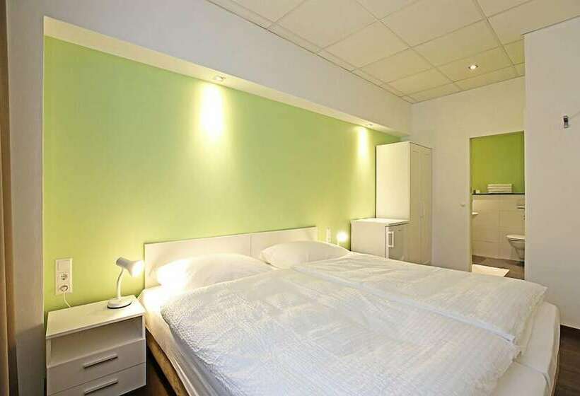 스탠다드 룸, Business & City