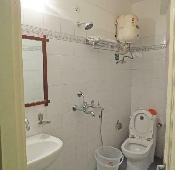 이코노미 싱글 룸, Rangoli