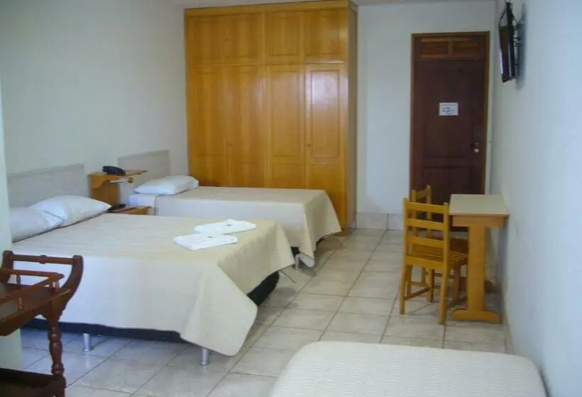 Standard-huone, Residence