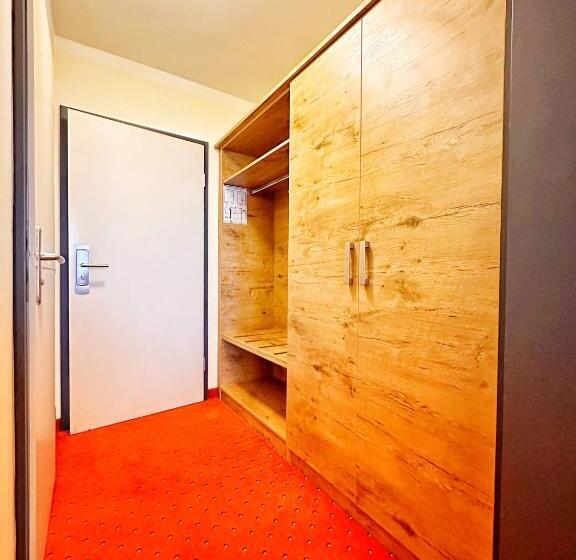 Номер Стандарт с Балконом, Seespitz Gästehaus