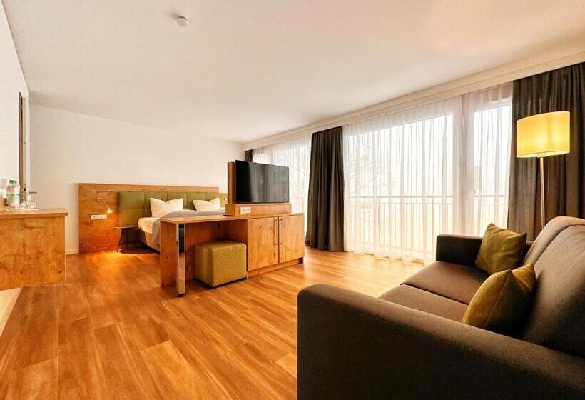 סוויטת ג'וניור עם מרפסת, Seespitz Gästehaus