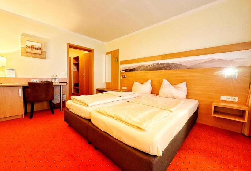 1 Bedroom Apartment Lake View, Seespitz Gästehaus